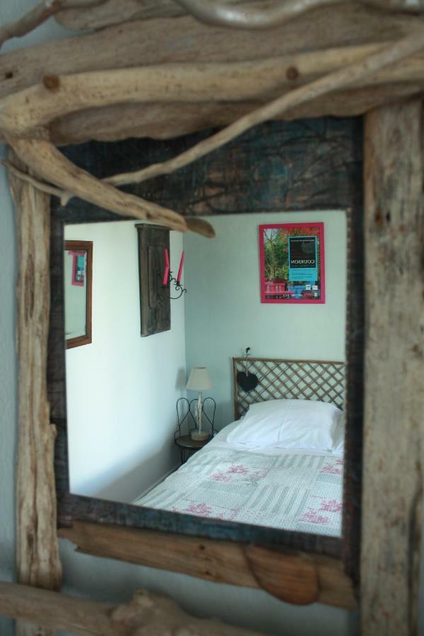 Bed and Breakfast Maison Prairie Bonheur Маньї-ле-Амо Екстер'єр фото